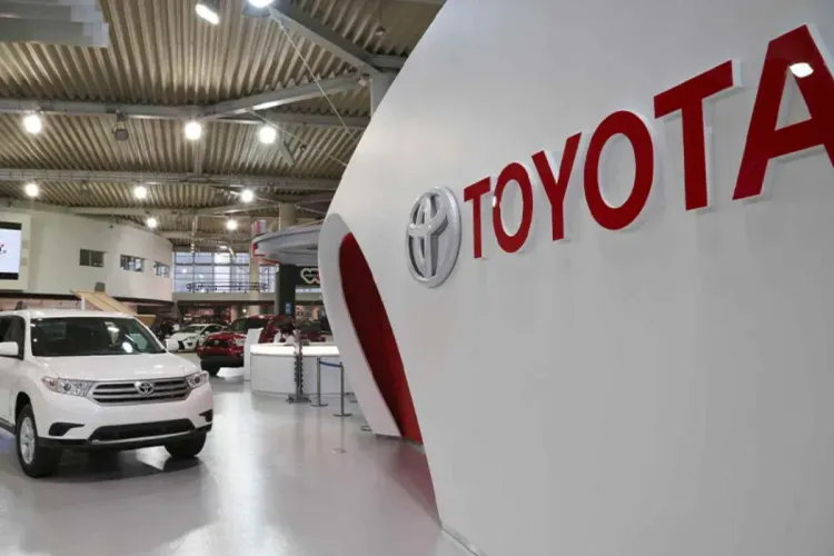 "مجموعة TOYOTA" .. في صدارة بيع السيارات في العالم