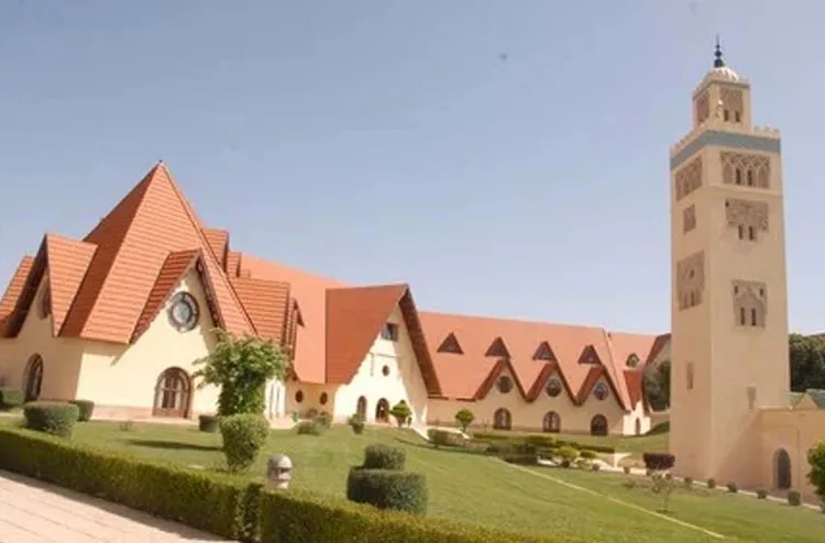 جامعة الأخوين بإفران: اختتام النسخة الثالثة من المدرسة الصيفية حول الذكاء الاصطناعي