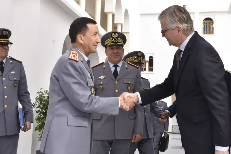 الفريق أول المفتش العام للقوات المسلحة الملكية يستقبل نائب الأمين العام الأممي لعمليات السلام