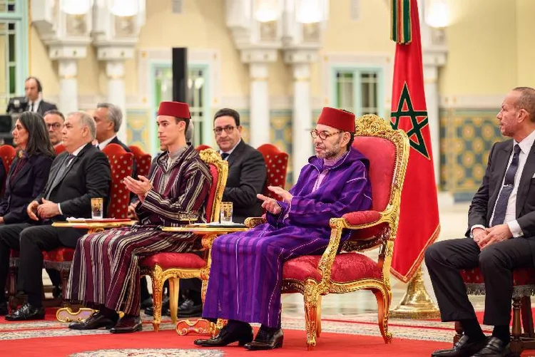 الدار البيضاء – سطات .. جلالة الملك يترأس حفل تقديم وإطلاق مشروع إنجاز مصنع بالنواصر لإنتاج أنظمة هبوط الطائرات تابع لمجموعة "سافران"