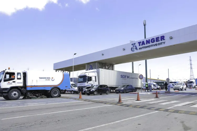 طنجة تجذب اهتمام صانعي القرار والمستثمرين ورجال الأعمال