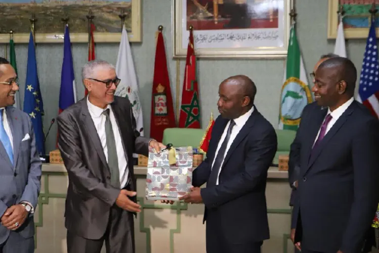 وفد دبلوماسي إيفواري يطلع على دينامية التنمية بجهة العيون الساقية الحمراء