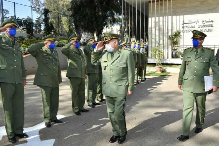 الصحافي طالع السعود الأطلسي يحرر مقالاً رداً على جنرالات التحكم في الجزائر