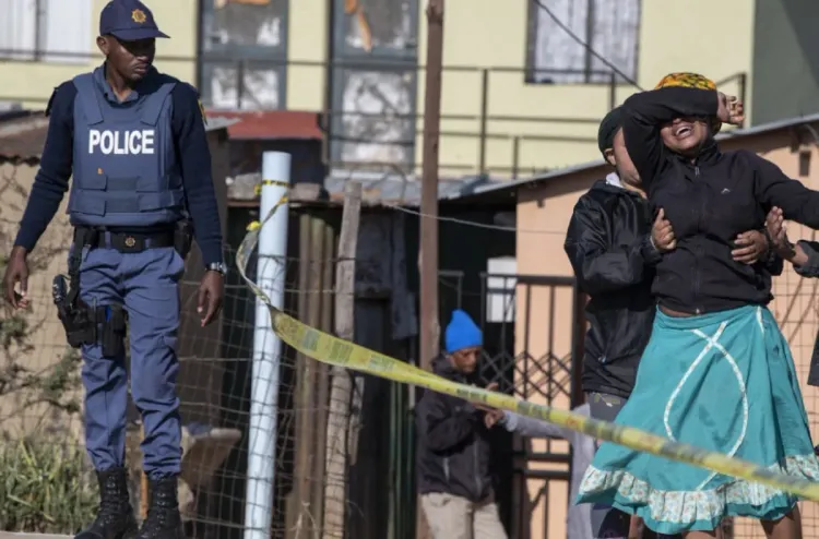 جنوب إفريقيا .. خمسة قتلى في تبادل لإطلاق النار مع الشرطة شمال دوربان