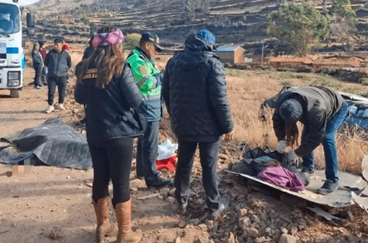 حادث سير يودي بحياة 9 أعضاء في فرقة فلكلورية بيروفية شهيرة