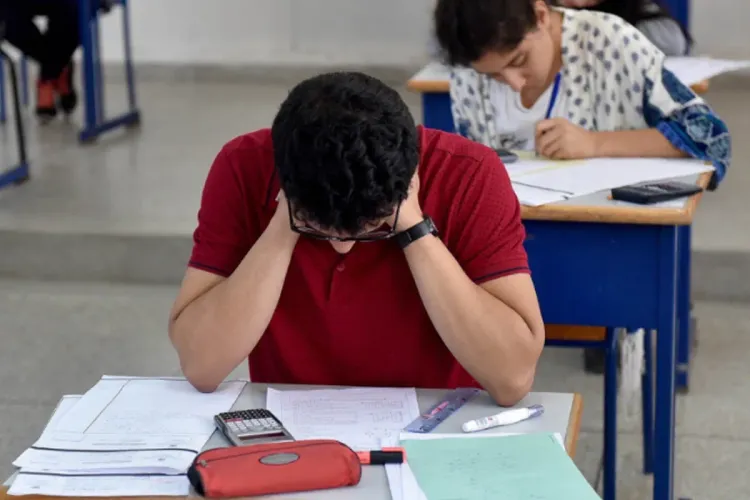باكالوريا 2023: وزارة التربية تخصص حصص الدعم لفائدة المستدركين