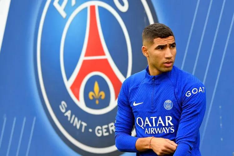 حكيمي ضمن أغلى عشرة مدافعين في العالم