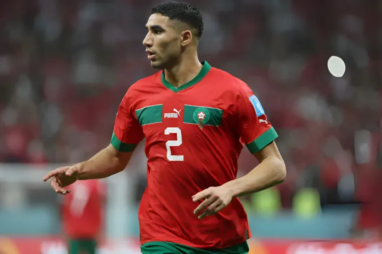 حكيمي يشارك في سحب قرعة كأس افريقيا للأمم 2023