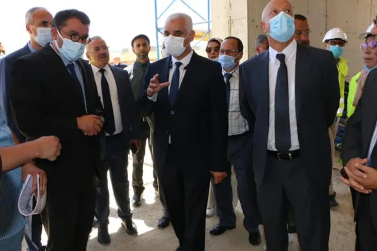 السيد خالد آيت الطالب يعطي الانطلاقة الفعلية للمركز الصحي أولاد حمايد بالقصر الكبير