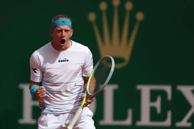 دورة مونتي كارلو 2022 : دافيدوفيتش يتأهل إلى النهاية على حساب ديميتروف