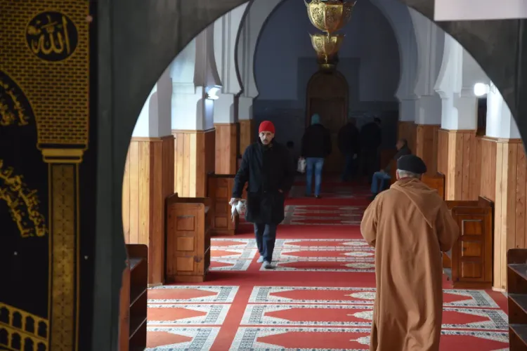 وزارة الأوقاف: الوثيقة المزورة بشأن منع الخطباء من ذكر فلسطين في المساجد صادرة عن جهة انكشفت هويتها غير المغربية