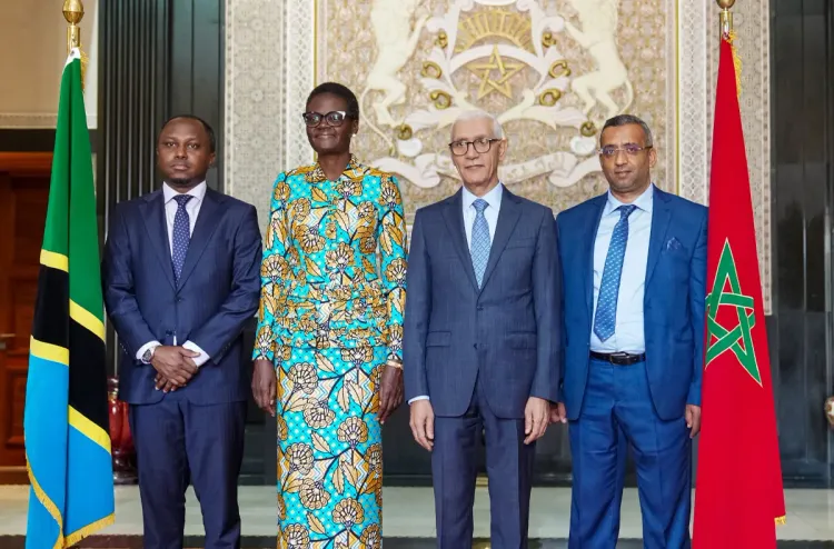 رئيس المجلس الملكي الاستشاري للشؤون الصحراوية يتباحث مع رئيسة الجمعية الوطنية بتنزانيا