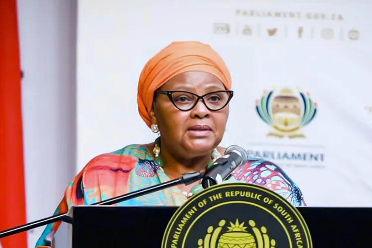 جنوب إفريقيا في خضم موجة أخرى من الفساد