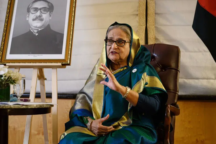 رئيسة وزراء بنغلاديش تستقيل من منصبها وتغادر البلاد إثر الاحتجاجات العارمة