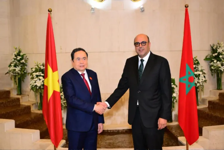 رئيس مجلس المستشارين يستقبل رئيس الجمعية الوطنية الفيتنامية