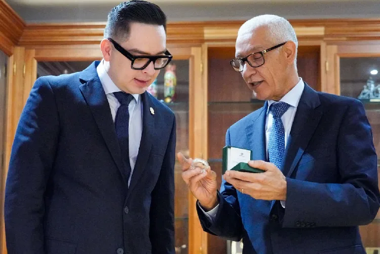 رئيس مجلس النواب يجري مباحثات مع رئيس برلمان أمريكا الوسطى