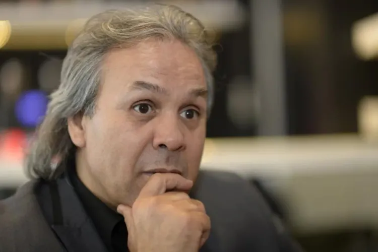 إدانة اللاعب الجزائري السابق رابح ماجر بستة أشهر نافذة