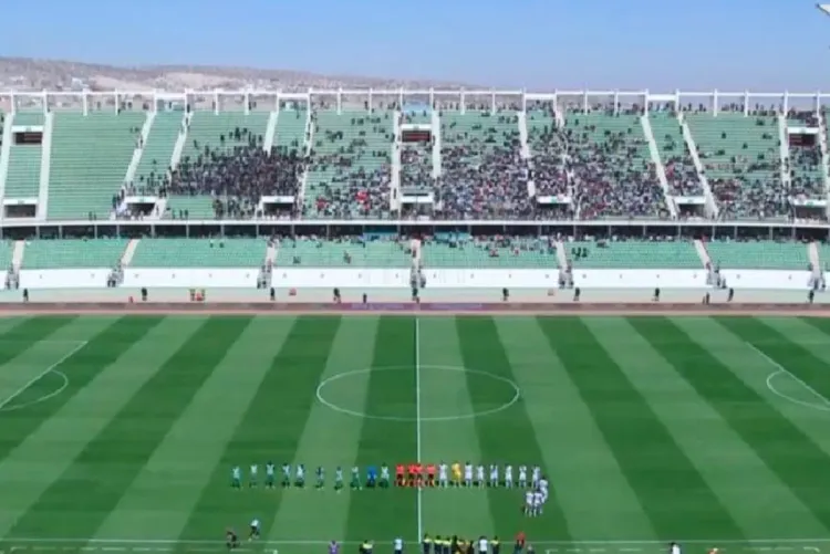 البطولة الاحترافية "إنوي" (مباراة السد إياب).. حسنية أكادير يضمن البقاء في القسم الأول بفوزه على رجاء بني ملال (1-0)