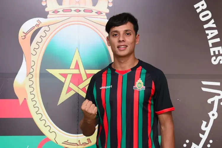 زكرياء الهبطي يتعاقد مع الجيش الملكي