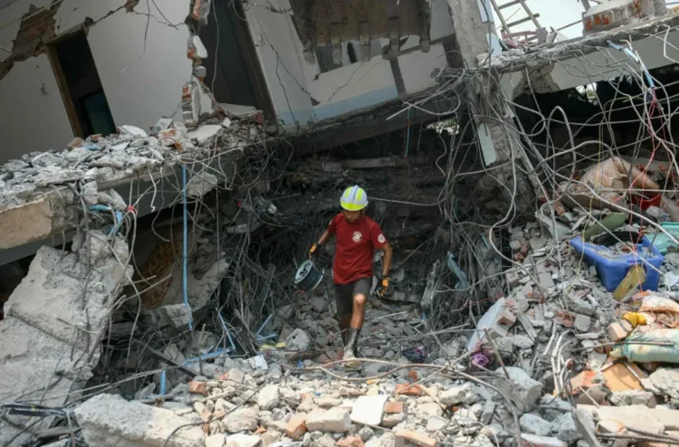 ارتفاع حصيلة ضحايا زلزال ميانمار إلى 2065 قتيلا