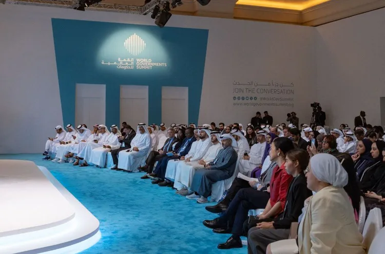 القمة العالمية للحكومات: زينب العدوي تستعرض بدبي تجربة المغرب في مجال تدقيق الحسابات والحكامة