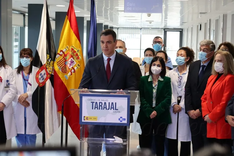 رئيس الوزراء الإسباني يحل بسبتة المحتلة