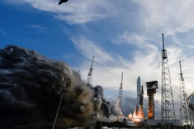 "سبيس إكس" تطلق 28 قمرا جديدا من ستارلينك للفضاء