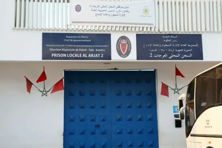 السجن المحلي العرجات 1: السجين (م.ز) أوقف الإضراب عن الطعام (بيان)