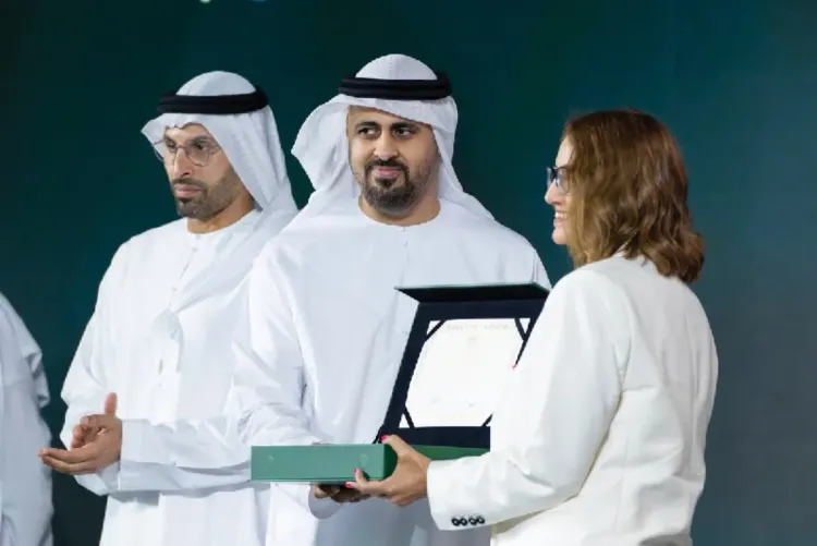 ضمنهم باحثان مغربيان .. تكريم الفائزين بجائزة الشيخ زايد للكتاب في أبوظبي