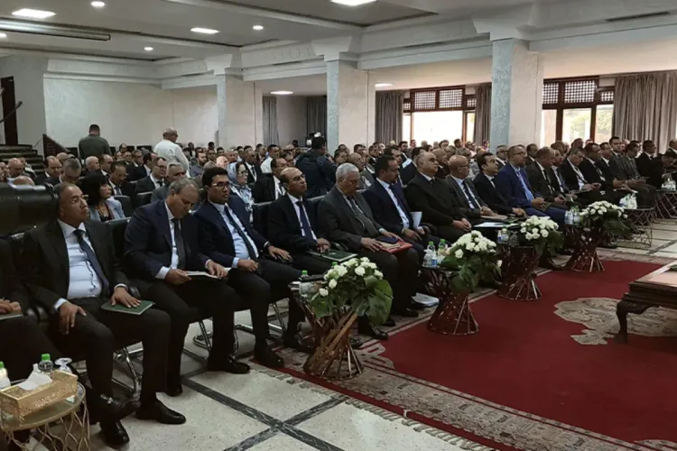 ولاية جهة فاس مكناس تحتضن أشغال اللقاء التشاوري الجهوي الخاص بالحوار الوطني حول التعمير والإسكان