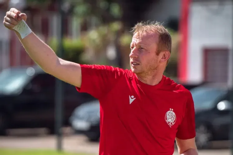 سفين فاندنبروك يغادر الوداد الرياضي