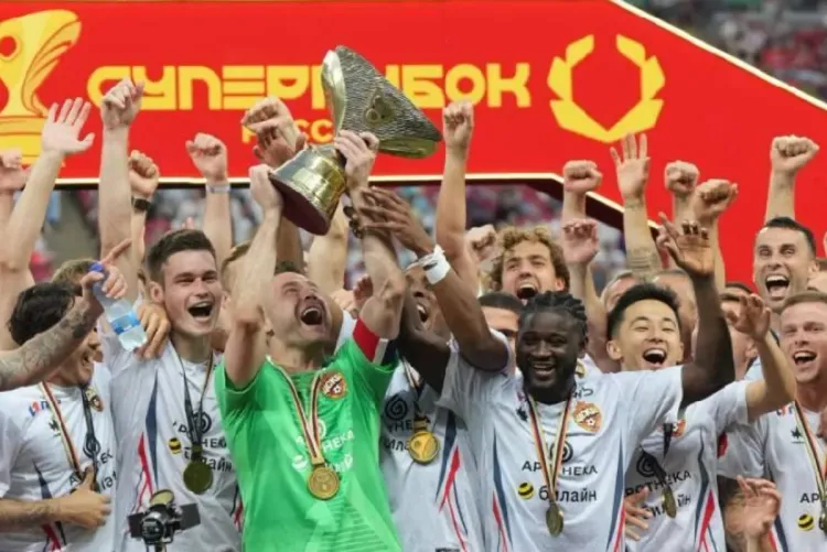 سيسكا موسكو يتوج بكأس السوبر الروسي لكرة القدم