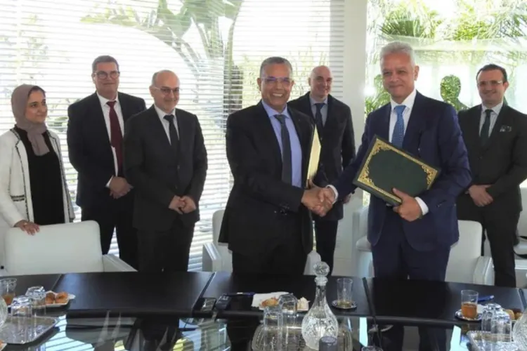 المكتب الوطني للكهرباء والماء الصالح للشرب وشركة الهندسة الطاقية يوقعان إتفاقية إطار للتعاون