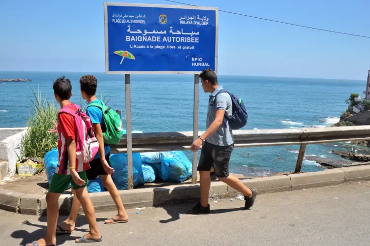 الجزائر: غرق أزيد من 200 شخص بالشواطئ خلال موسم الصيف