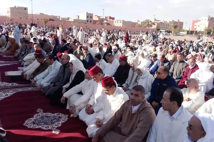 إقامة صلاة الاستسقاء بمختلف مساجد ومصليات جهة كلميم وادنون استدرارا للغيث