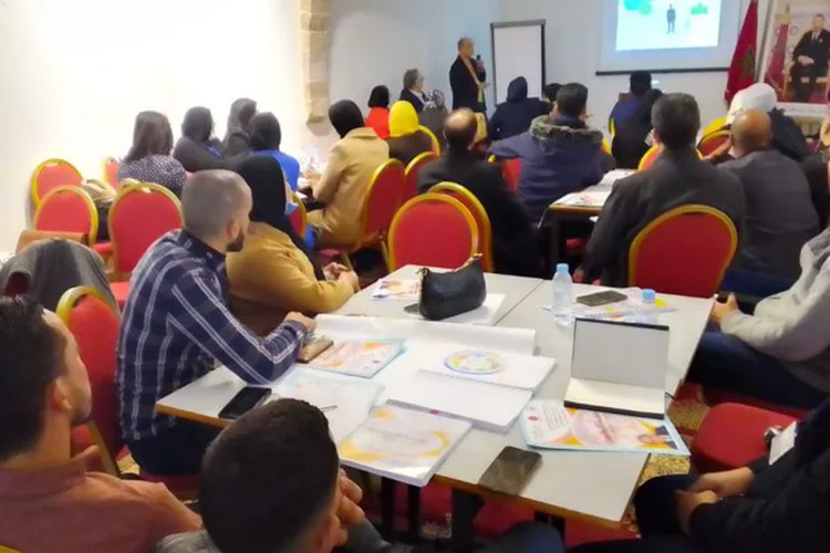 هندسة التكوين .. موضوع دورة تكوينة استفاد منها 59 إطار تربوي