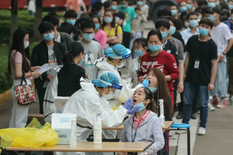 كوفيد 19 .. الصين تدعو سكانها للبقاء في منازلهم وتجنب التنقل غير الضروري