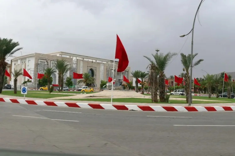 إعادة تأهيل أزيد من 198 كيلومتراً من الطرق بإقليم خنيفرة