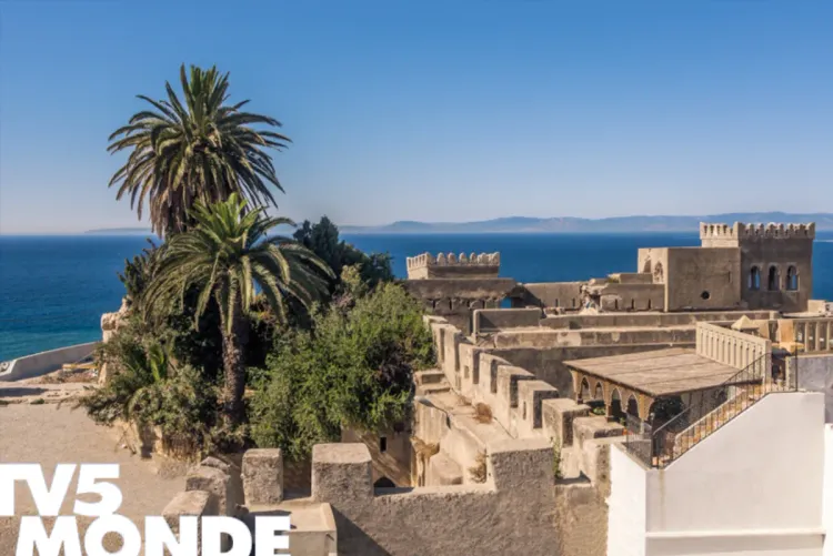 قناة TV5 Monde تستكشف "طنجة المبدعة"، وجهة السياحة الثقافية المتجذرة في التراث والفن المعاصر