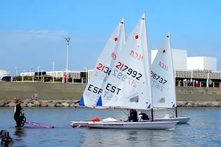 طنجة.. مضيق البوغاز يحتضن بطولة العالم للشراع من صنف ايلكا