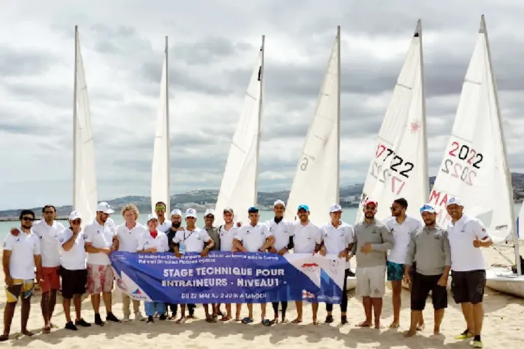 مدينة طنجة تستضيف معسكر رياضي للمدربين في مجال الزوارق الشراعية