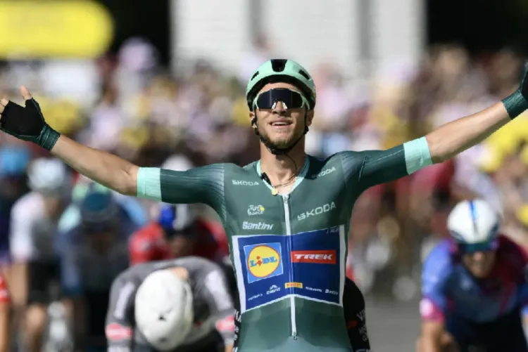 طواف فرنسا للدراجات .. جوناثان ميلان يفوز بالمرحلة الثامنة