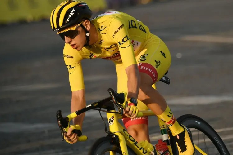 طواف فرنسا للدراجات: السلوفيني تادي بوغاتشار يظفر بالمرحلة الـ 20 ويقترب من الفوز باللقب