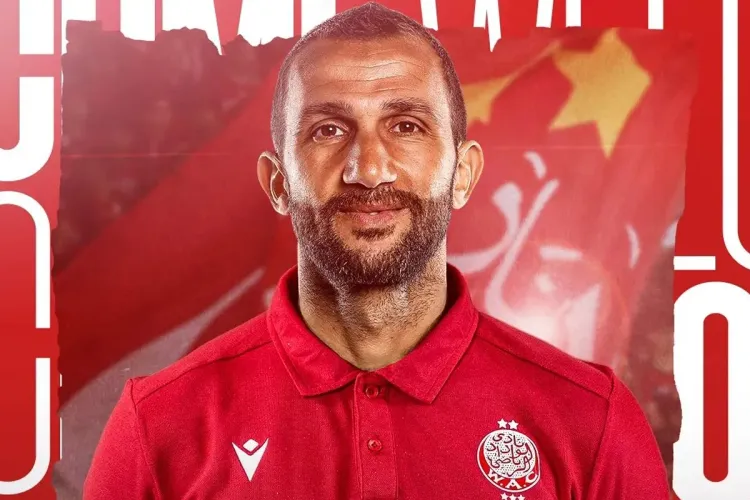 الوداد يقدم رسميا مدربه الجديد عادل رمزي