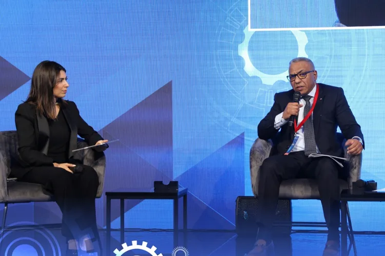 السيد عبد الرحيم الحافظي: الطاقة عامل رئيسي في تعزيز التنافسية وإزالة الكربون