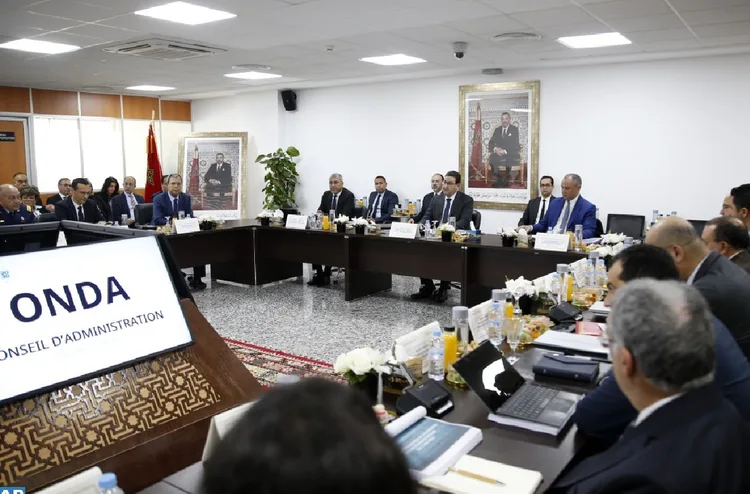 اعتماد برنامج طموح يروم رفع الطاقة الاستيعابية لمطارات المملكة إلى 80 مليون مسافر في أفق 2030 (وزير)