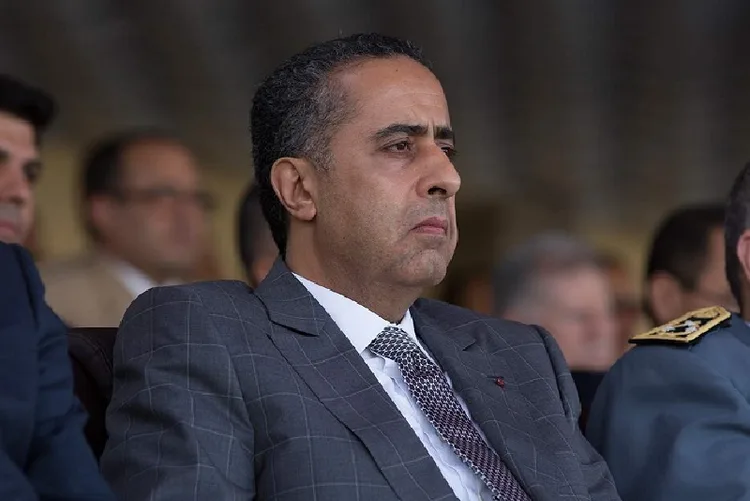 القنيطرة... الاحتفاء بالشرطيات والشرطيين الممارسين والمتقاعدين الذين أنعم عليهم جلالة الملك بأوسمة ملكية سامية