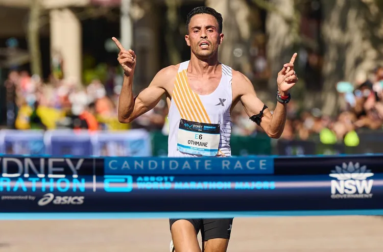 عثمان الكومري يفوز بسباق ماراطون سيدني 2023