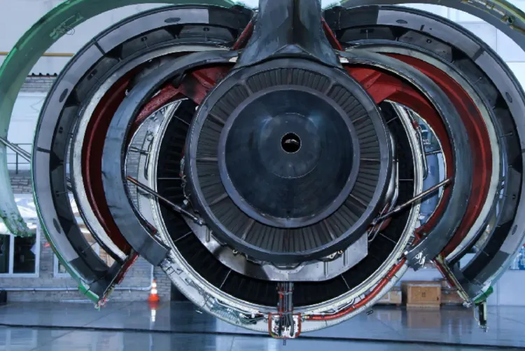 علماء روس يطورون محفزات لتقليل الانبعاثات الضارة لمحركات الديزل