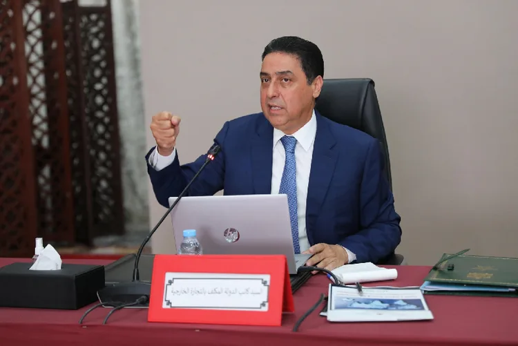 الرباط: السيد حجيـرة يؤكد على الدور المحوري للتجارة الخارجية في الاقتصاد الوطني